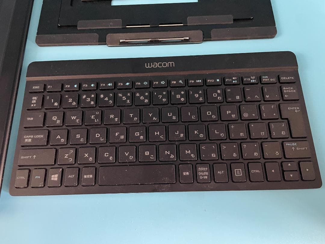 液タブ・ペンタブ Mobilestudio Pro 13 Core i7 DTH-W1320