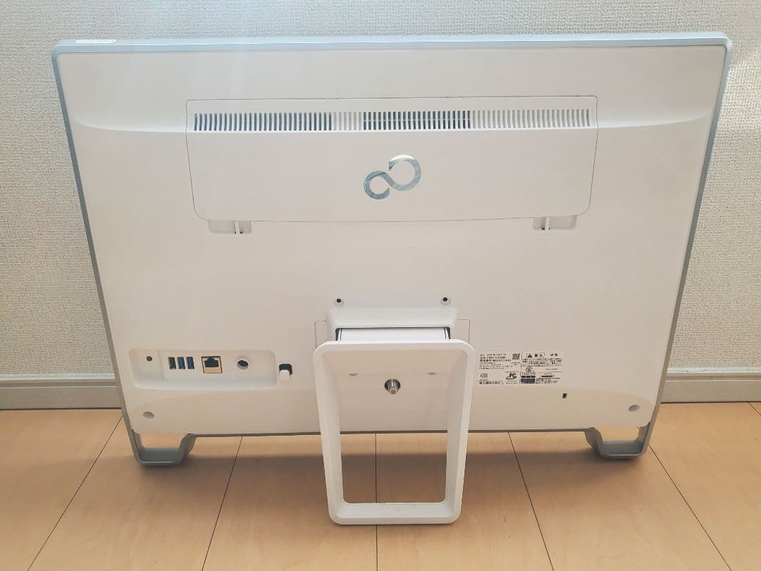 Windowsデスクトップ FMV FH70/YD/i7-6700T/SSD512GB/16GB/DVD-S