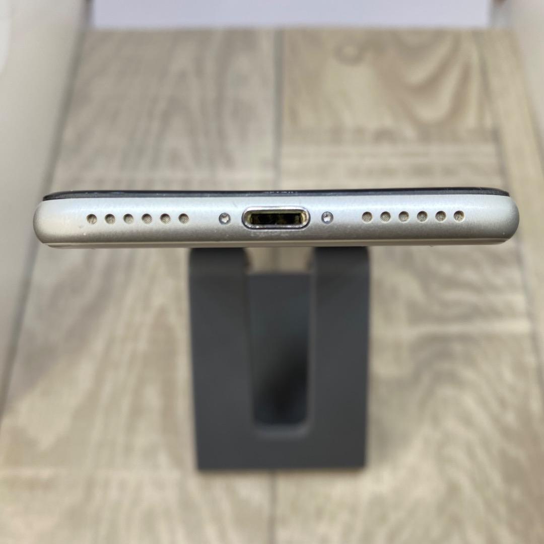 iPhoneSE第2世代 ホワイト 128GB 新品バッテリー