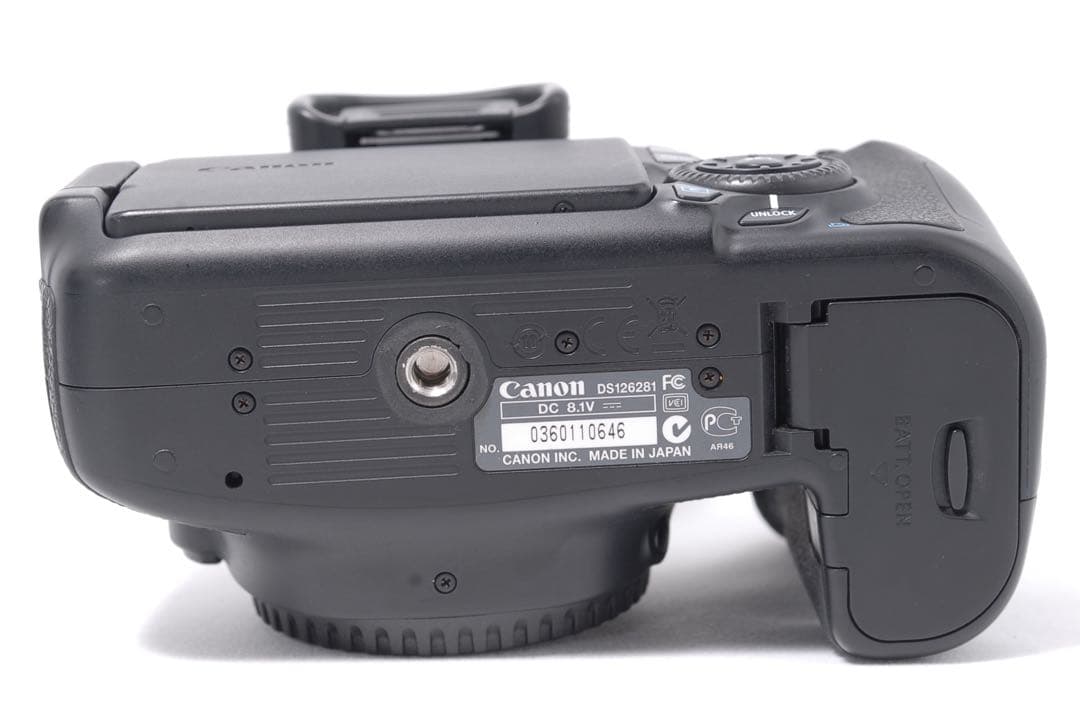 本格一眼レフ✨液晶動く＆超望遠セット！Canon 60D✨SDカード付き♪