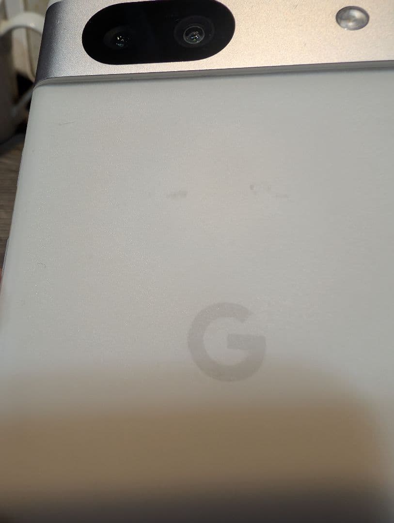 美品　Google Pixel 8a ホワイト 本体 SIMフリー 箱あり