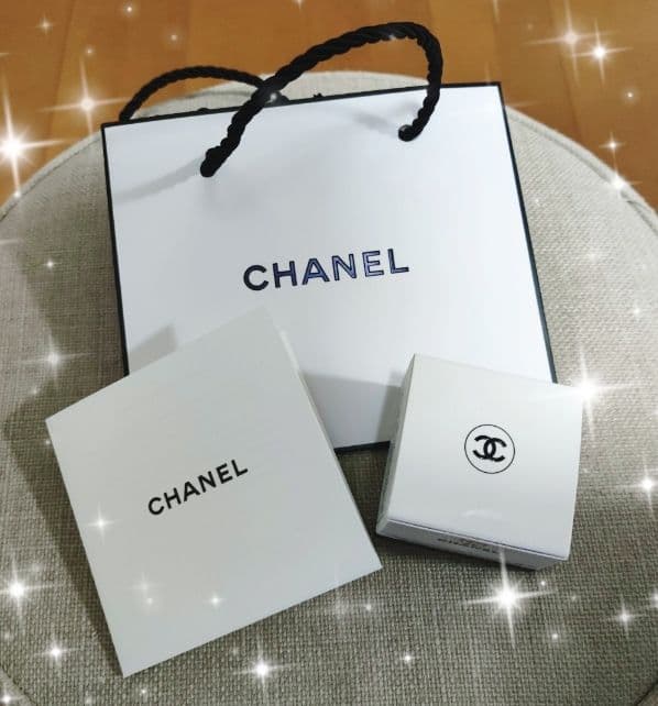 CHANEL N°1 DE CHANEL アイクリーム 15g