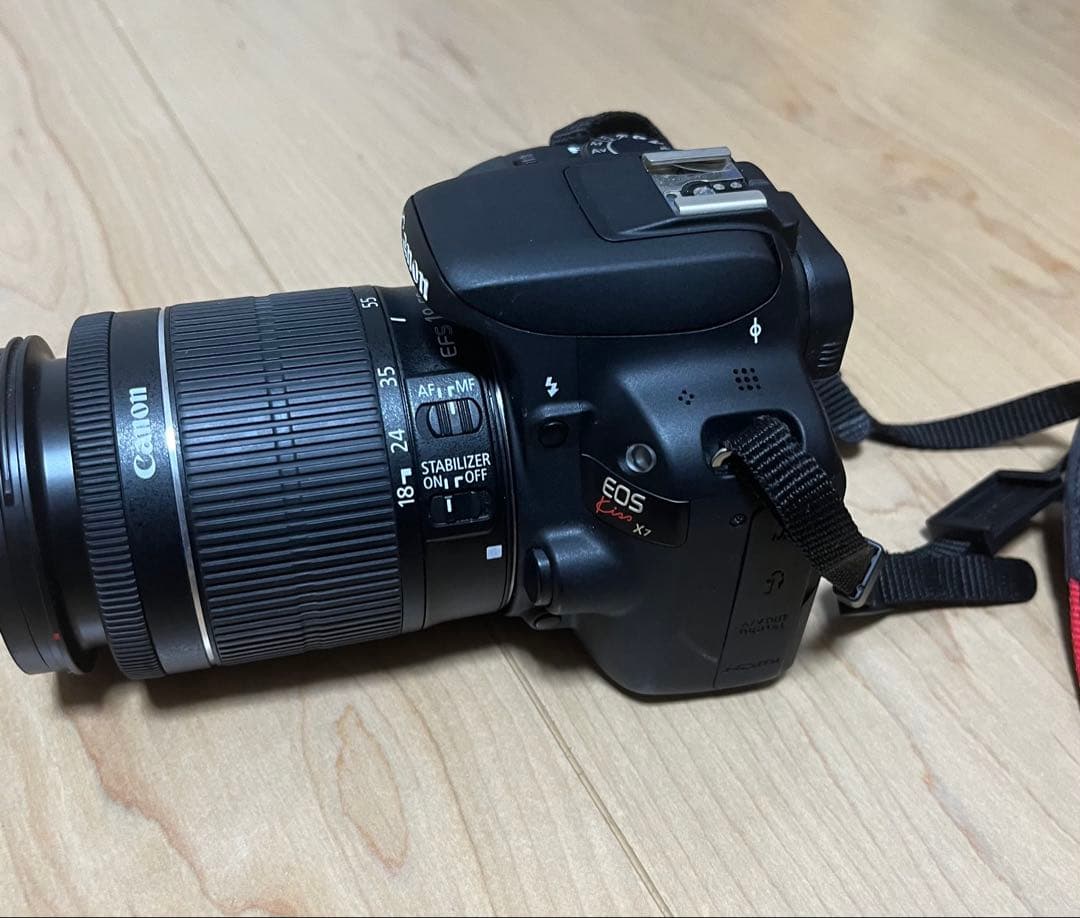 Canon EOS Kiss X7 デジタル一眼レフカメラ