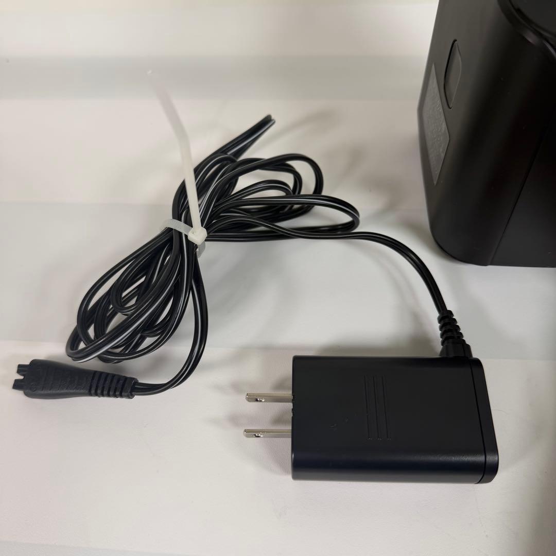 Panasonic ラムダッシュプロ5 ES-LV7J　おまけ　USB充電器