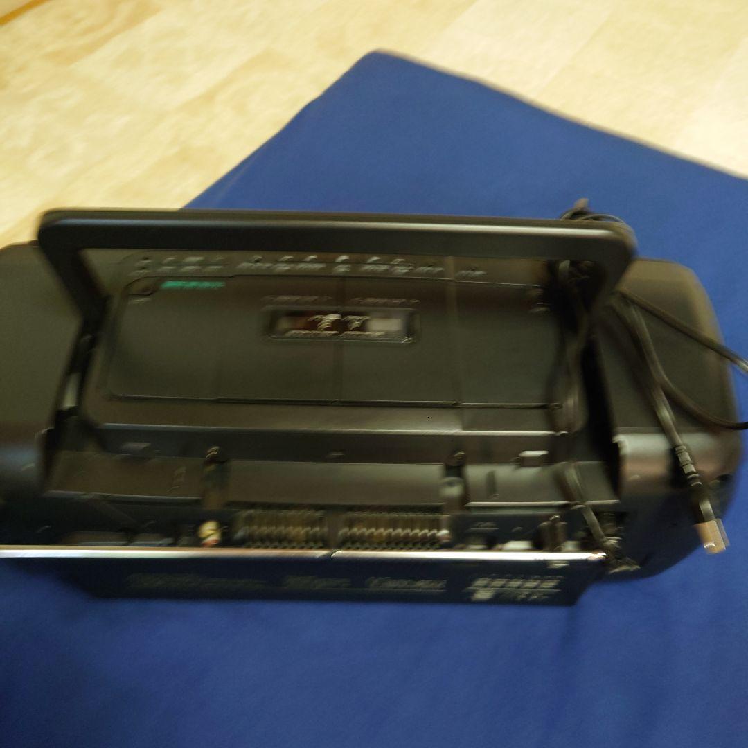 ステレオCDＷラジカセAM、FM、TV イコライザー搭載！低音イルミランプ点滅！
