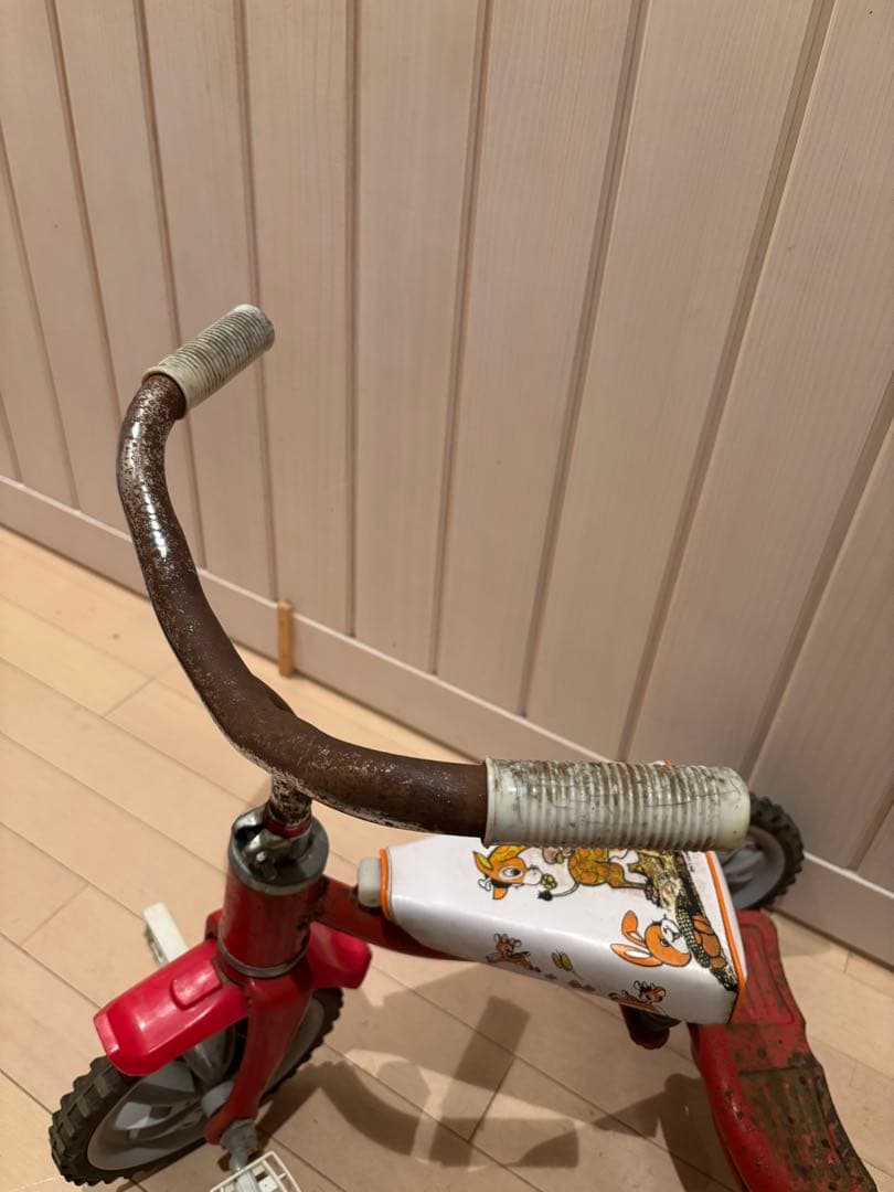レトロ三輪車