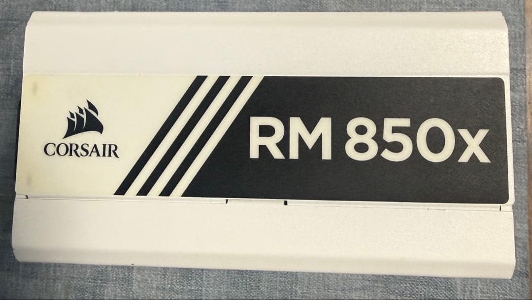 CORSAIR RM850x CP-9020180-JP 850w電源white
