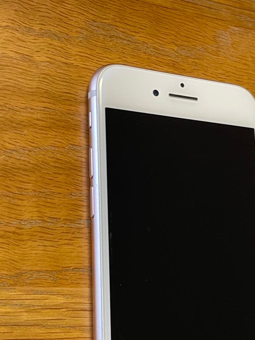 iPhone8 匿名発送　SIMフリー　64GB 最大電池82%