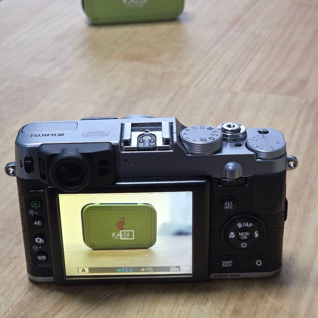 美品 Fujifilm X20 シルバー