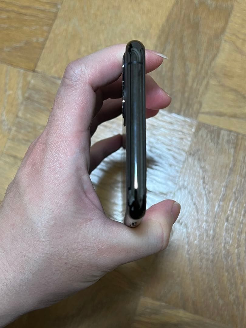 スマートフォン本体 Carparts  iPhone 11 Pro Max 256GB