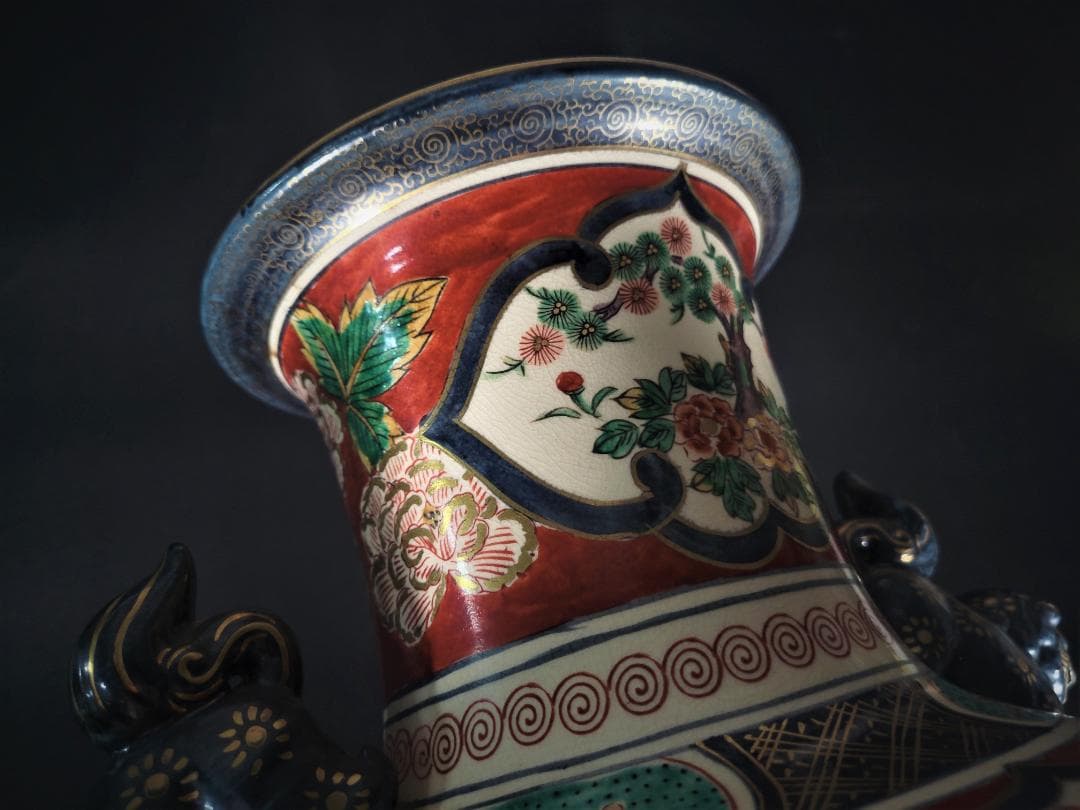 【焼物】上物　古伊萬里　両耳　獅子　飾り瓶　色絵　旧家譲り品