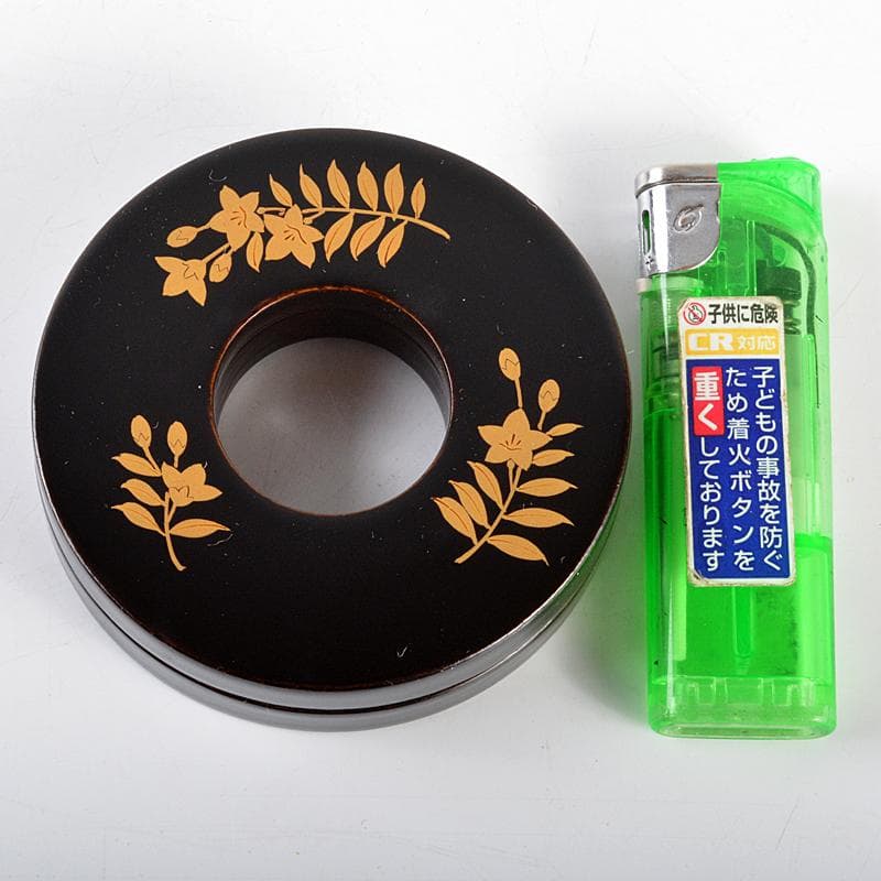 清昌堂やました謹製　黒漆　藤花金蒔絵　仙叟好　掛絡香合　共箱　V　R5375