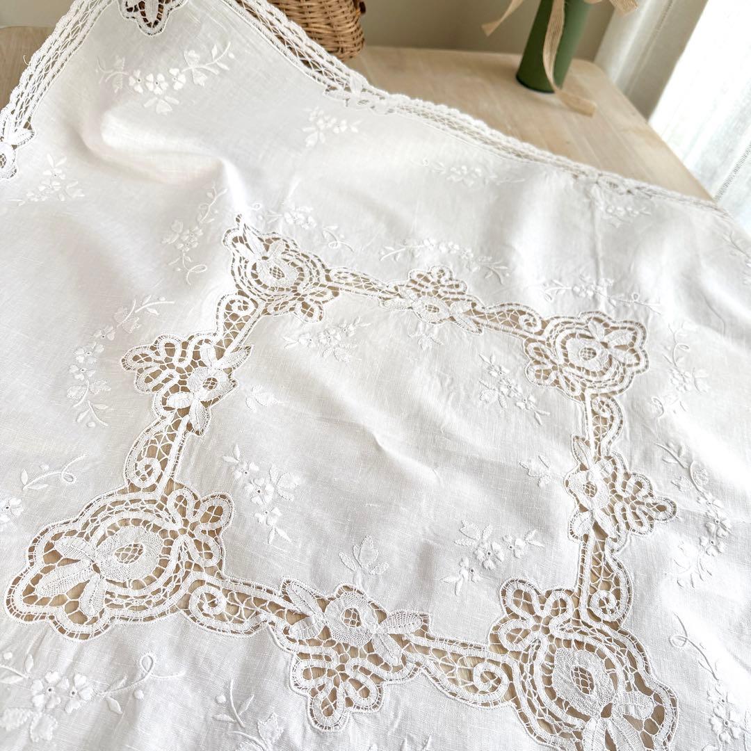 リネン テーブルクロス 82cm白糸刺繍 レース ハンドメイド 手仕事　フランス