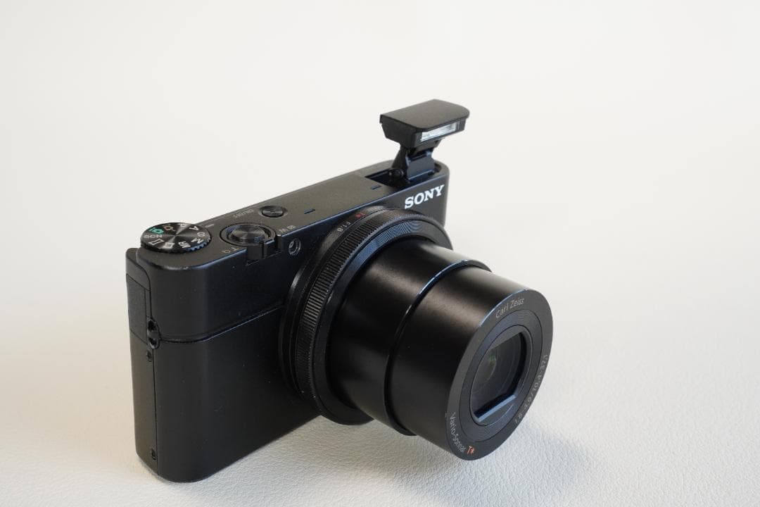 【初代】DSC-RX100　SONY Cyber-shot ソニー