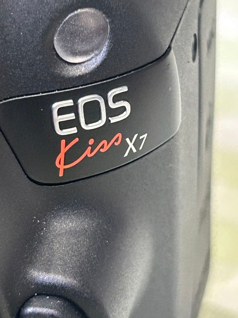 Canon EOS KISS X7デジタル一眼レフカメラ