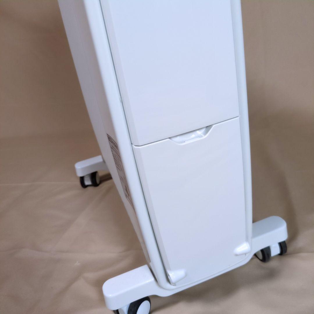 ●美品●　Dimplex オイルフリーヒーター EVR B06 ホワイト