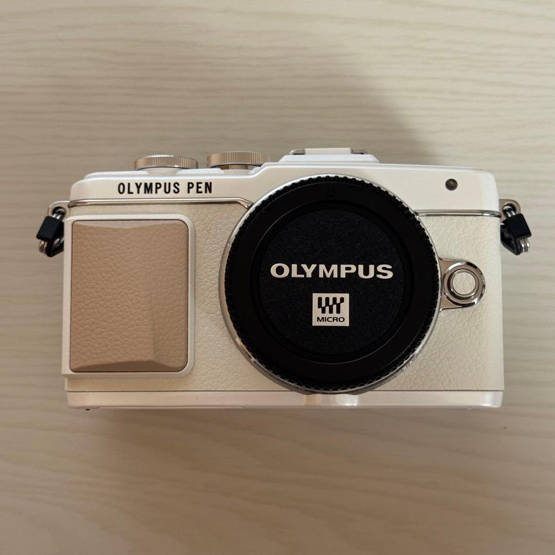 OLYMPUS PEN Lite E-PL7 14-42mm EZレンズキット