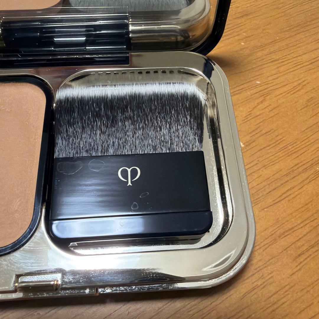clé de peau BEAUTÉ タンプードルエクラⅡ ファンデーション
