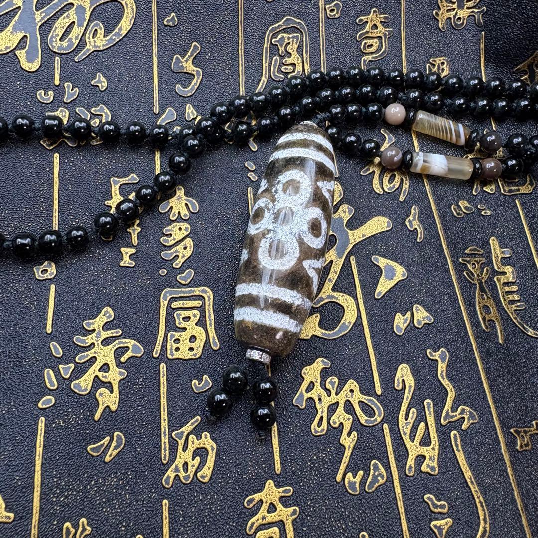 祥云七眼天珠 レア模様　風化 黑朱砂天珠 ネックレス
