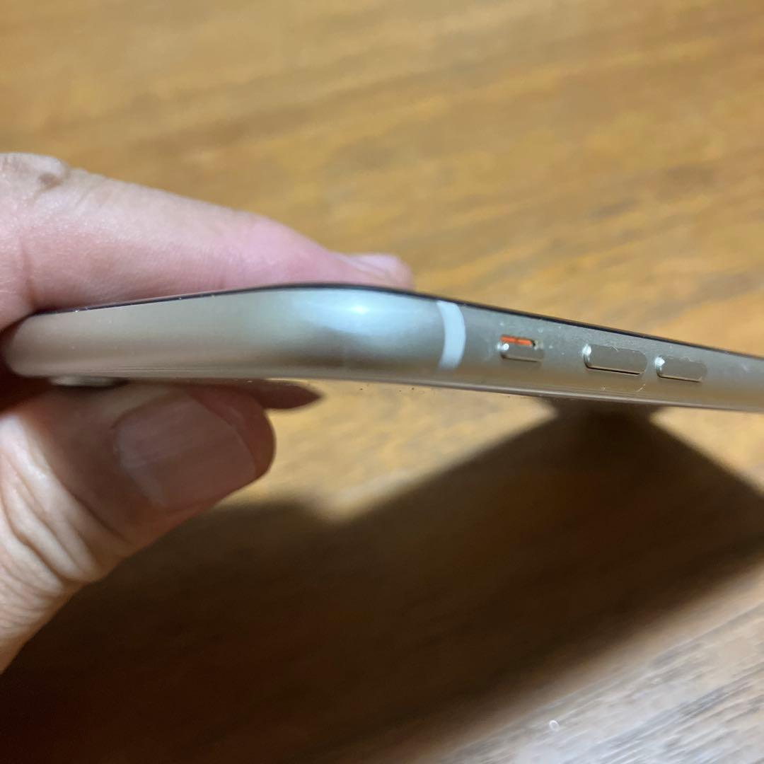 Apple iPhone SE 第3世代 128G ホワイト 本体