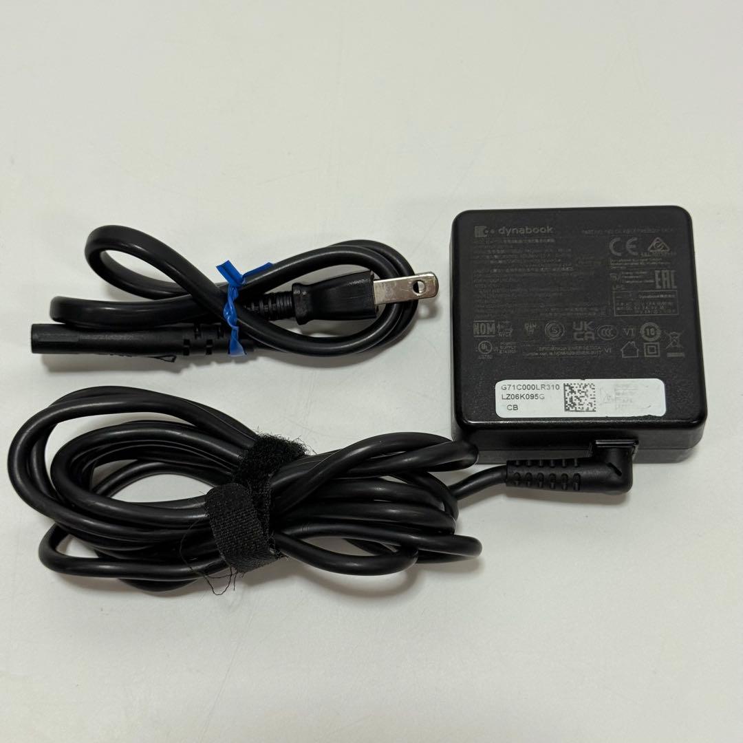 39.G83/KW i5第12世代 16G SSD512G Office2024