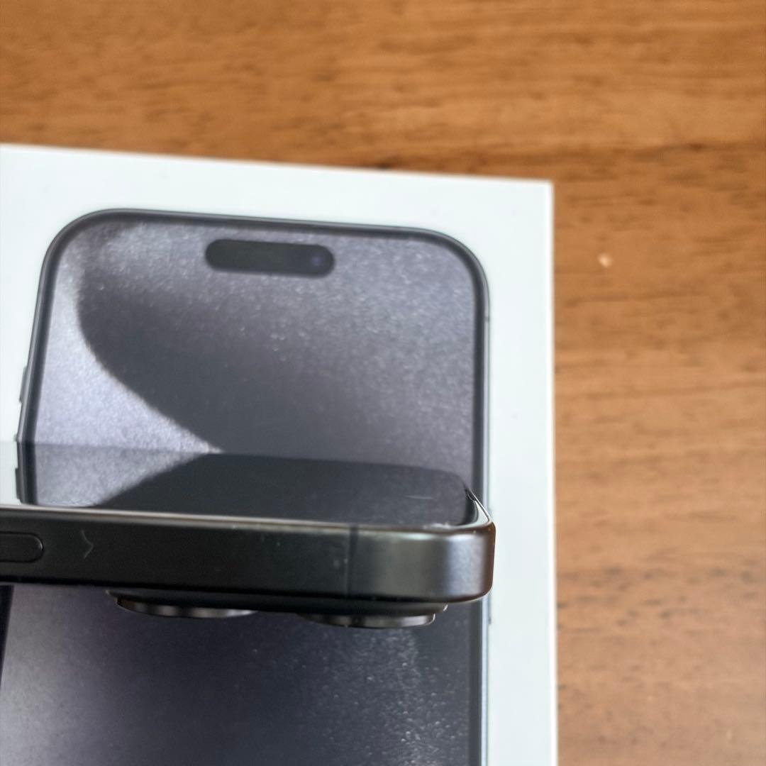 iPhone 15 Pro ブラックチタニウム 128GB SIMフリー