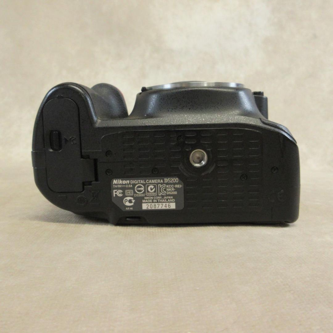 【大人気】 Nikon ニコン D5200 ボディ デジタル一眼レフカメラ