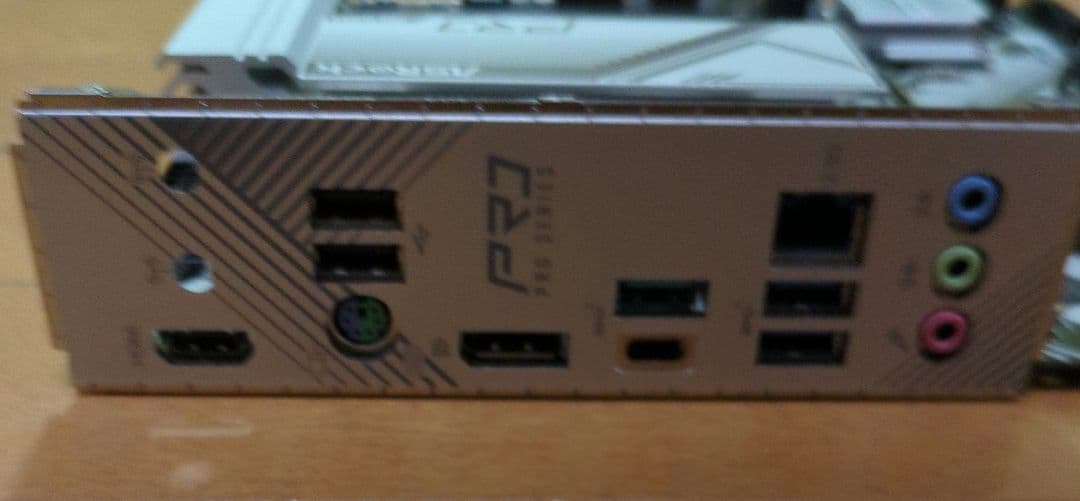 ASRock B760M PRO RS/D4 マザーボード