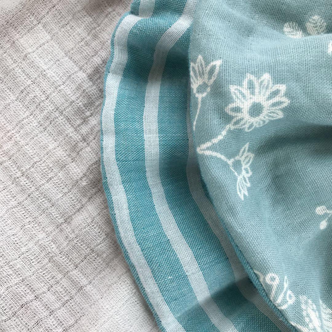 ★ミント刺繍×ラムネボーダー★ ハンドメイド　リバーシブル　スタイ　花柄