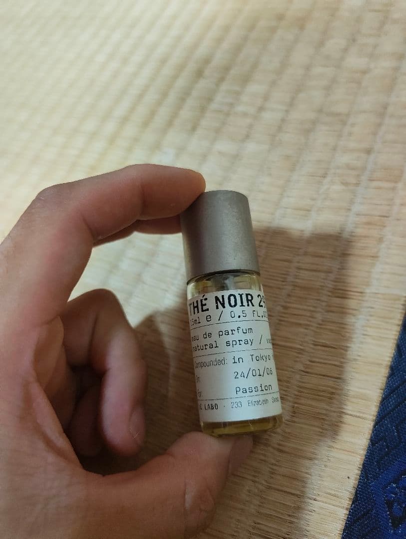 レイナ LE LABO THÉ NOIR 29 0.5FL OZ 香水