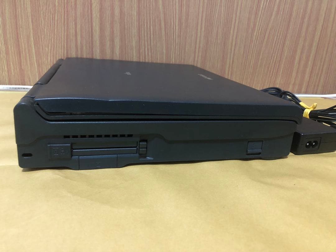 FMV-5166NA7/WBIBLO ノートPC ACアダプター付き