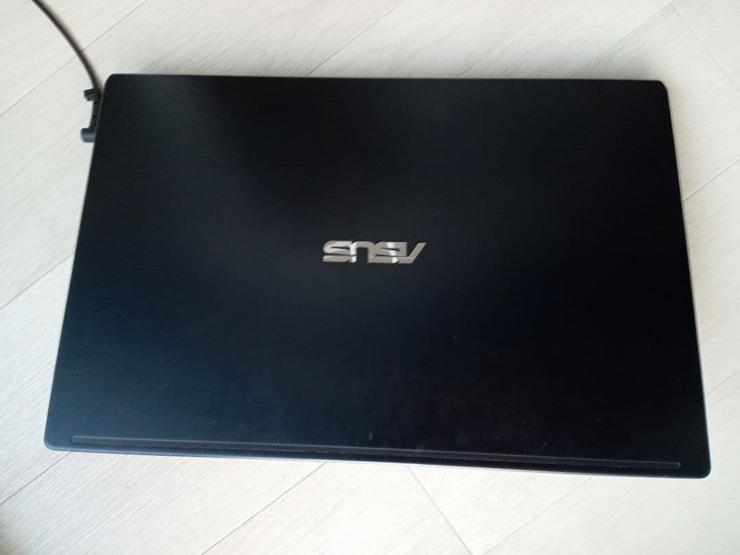 【稼働品】ASUS VivoBook ノートパソコン E410MA