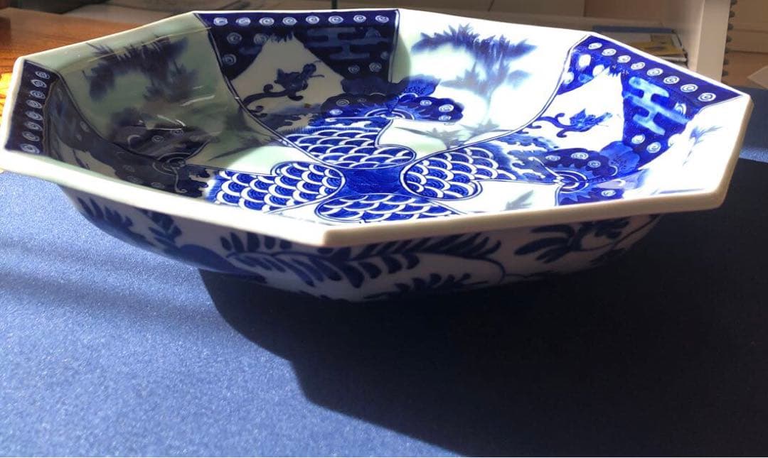 古伊万里　青磁　染付　花蝶龍文／八角　大皿　幅33cm
