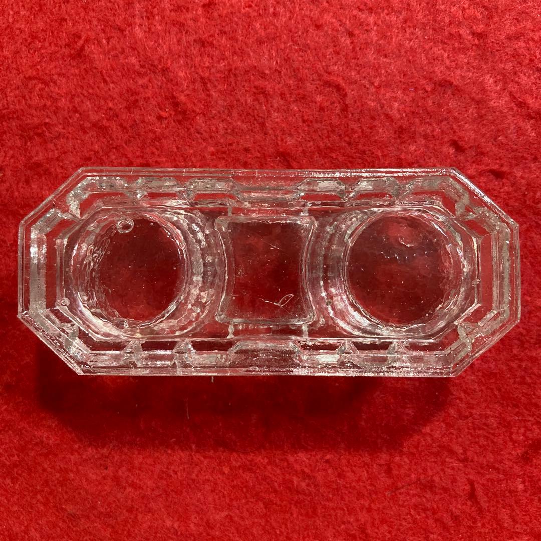 昭和レトロ　プレスガラスインク瓶３個　（極美品）