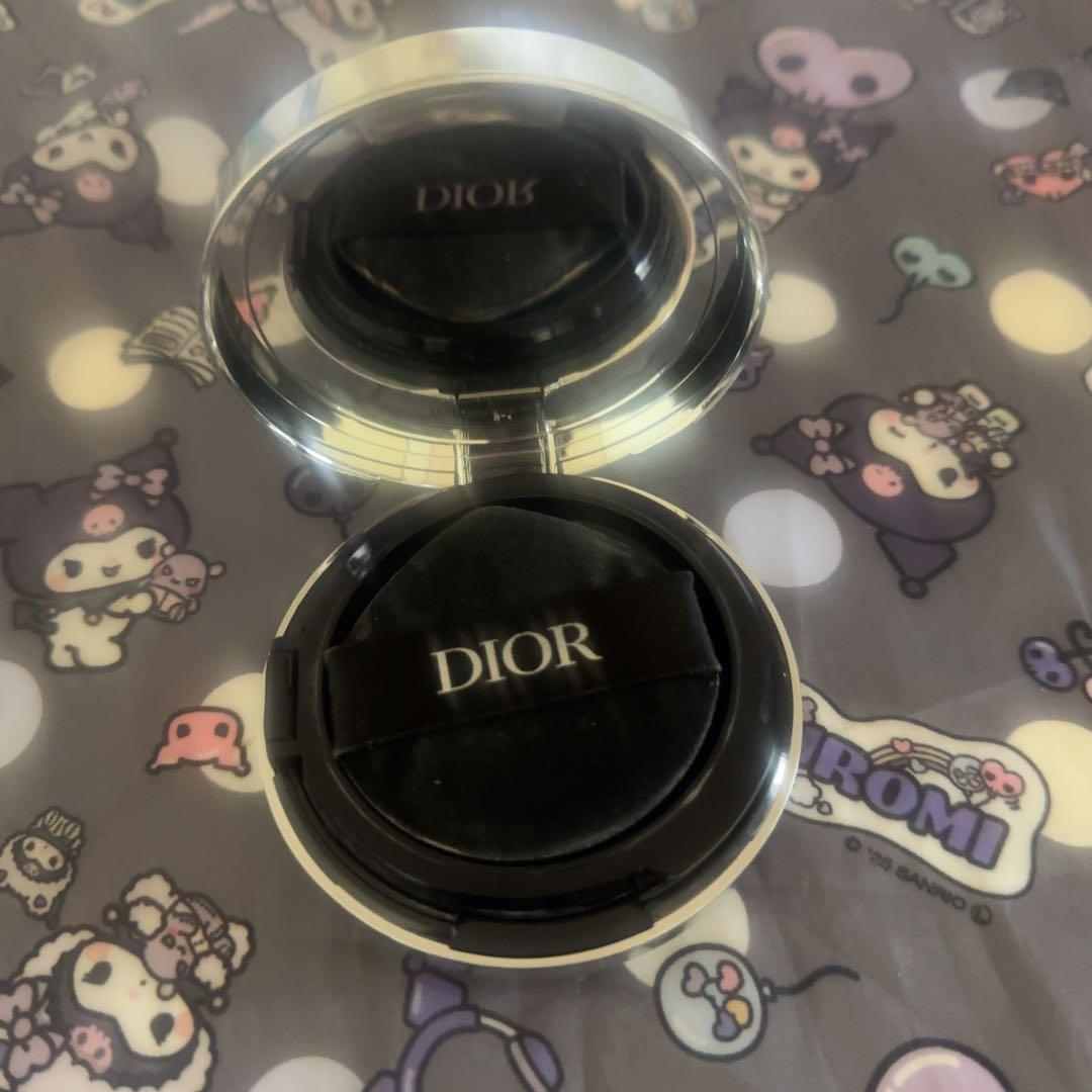 DIOR スキンフォーエヴァー　クッションファンデ　0Nニュートラル