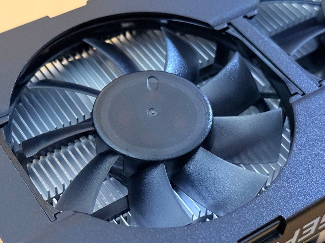 グラフィックボード・グラボ・ビデオカード ELSA GeForce GTX 1650 Super S.A.C.
