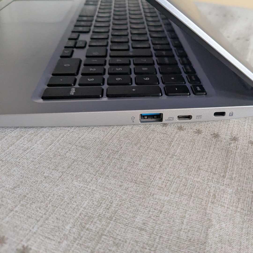 【値下げ中】Acer ChromeBook（15.6型 中古）