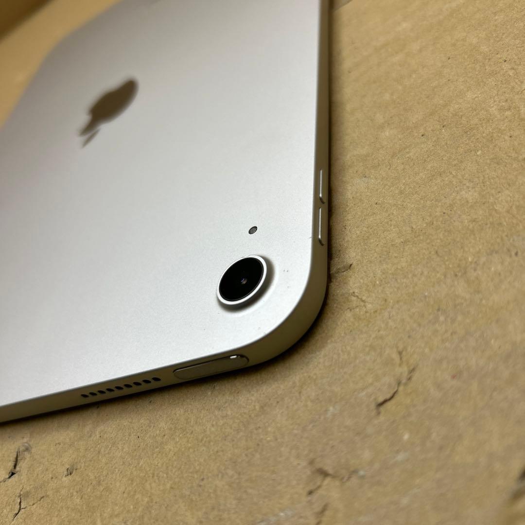 ジャンク　iPad 2022 (第10世代) Wi-Fi 256GB シルバー