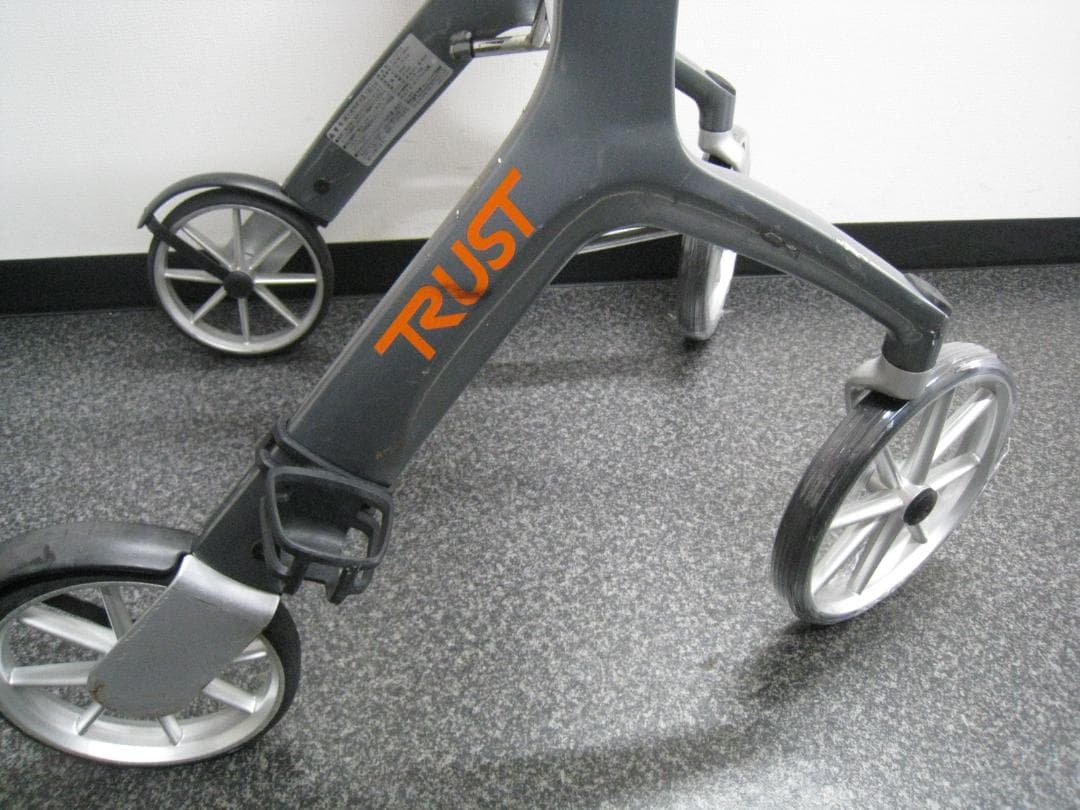トラストケアウォーカー レッツフライ 竹虎 ③