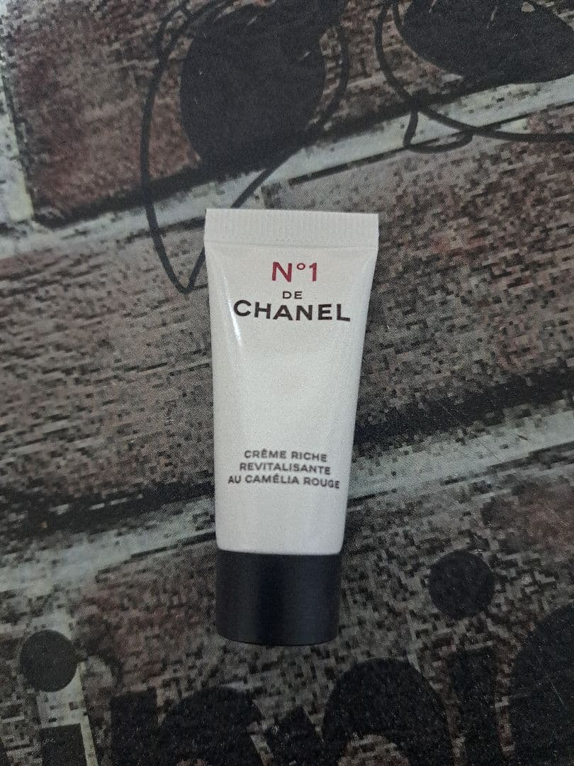 CHANEL…ラクレームマンテクスチャーリッシュ+リッチクリーム(サンプル)