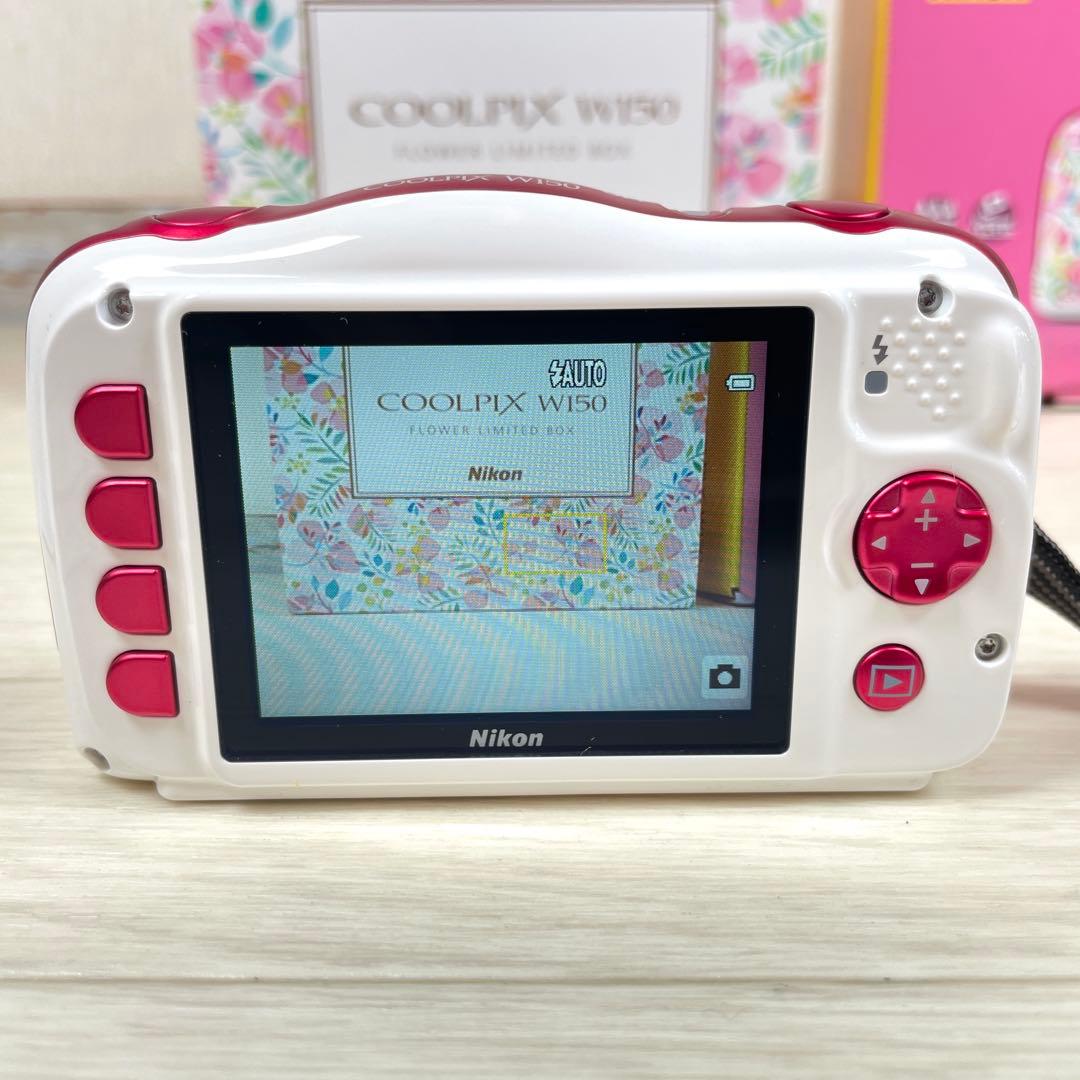 【限定品】Nikon COOLPIX W150 フラワー 防水 デジカメ　ニコン