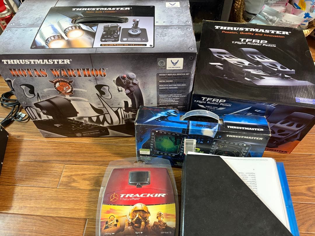 THRUSTMASTER HOTAS WARTHOG ラダーペダル 設定書
