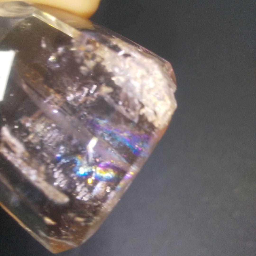 希少　 水入り　水晶 大粒 虹入り