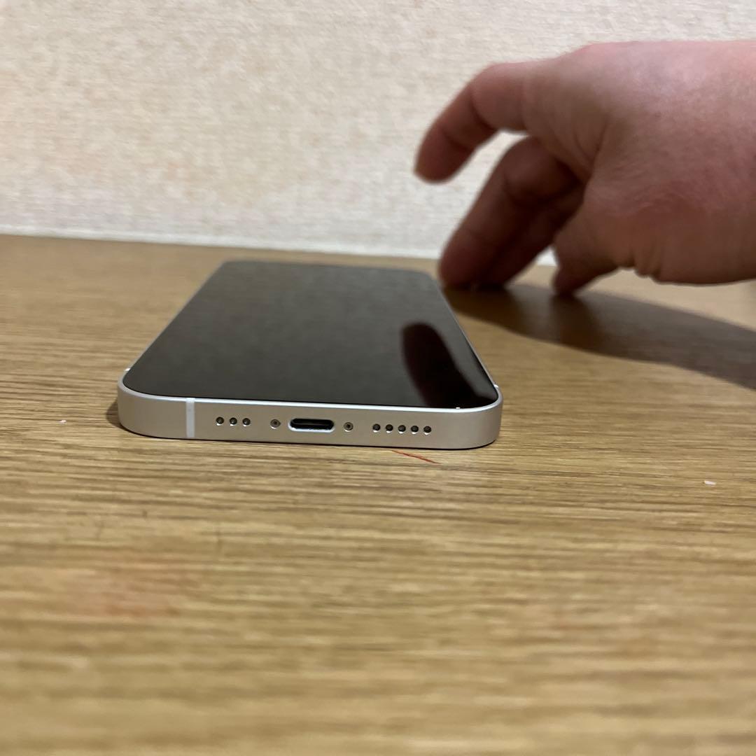 Apple iPhone 13 128GB　スターライト 国内版simフリー