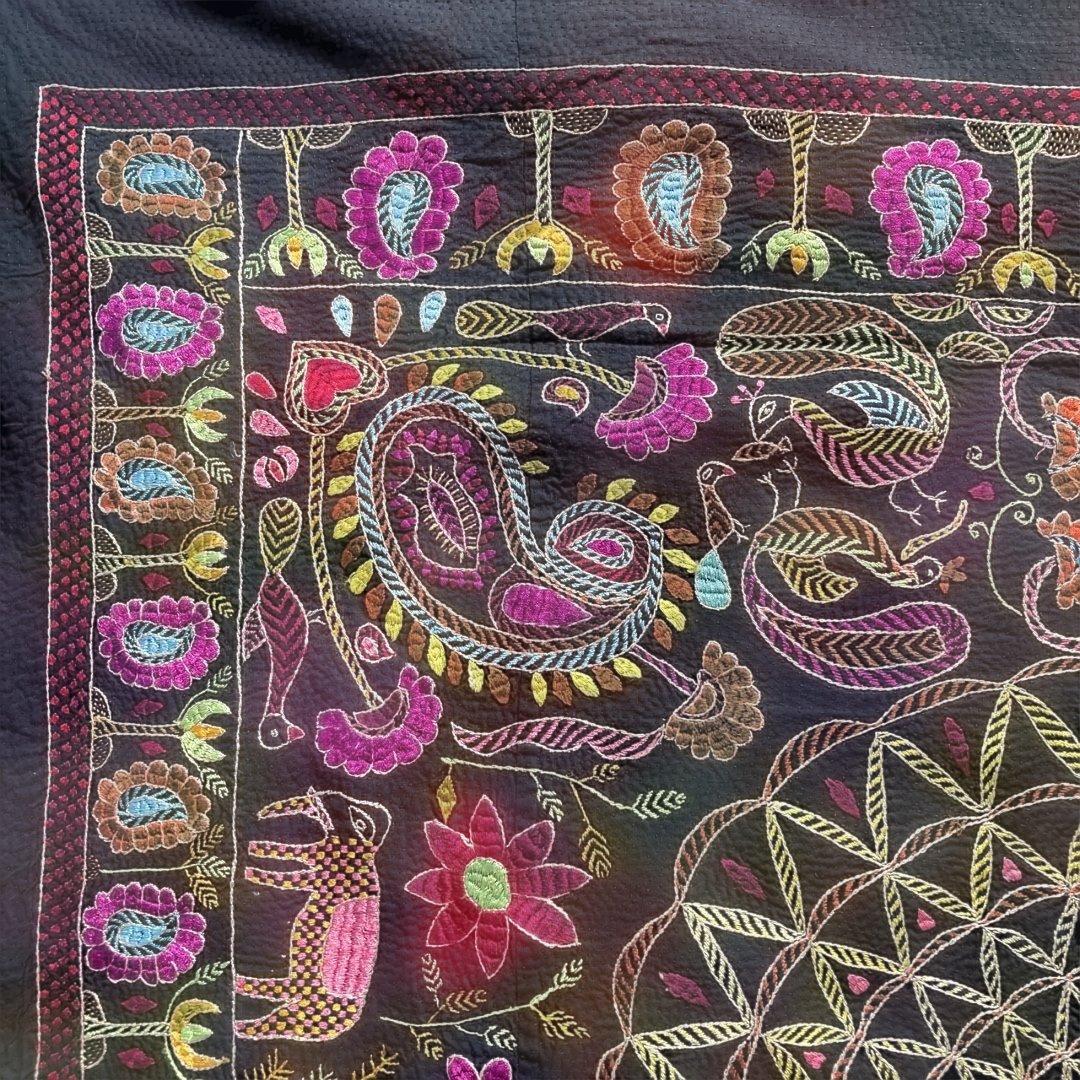 Aerong バングラデシュ 刺繍 タペストリー 112cm×112cm