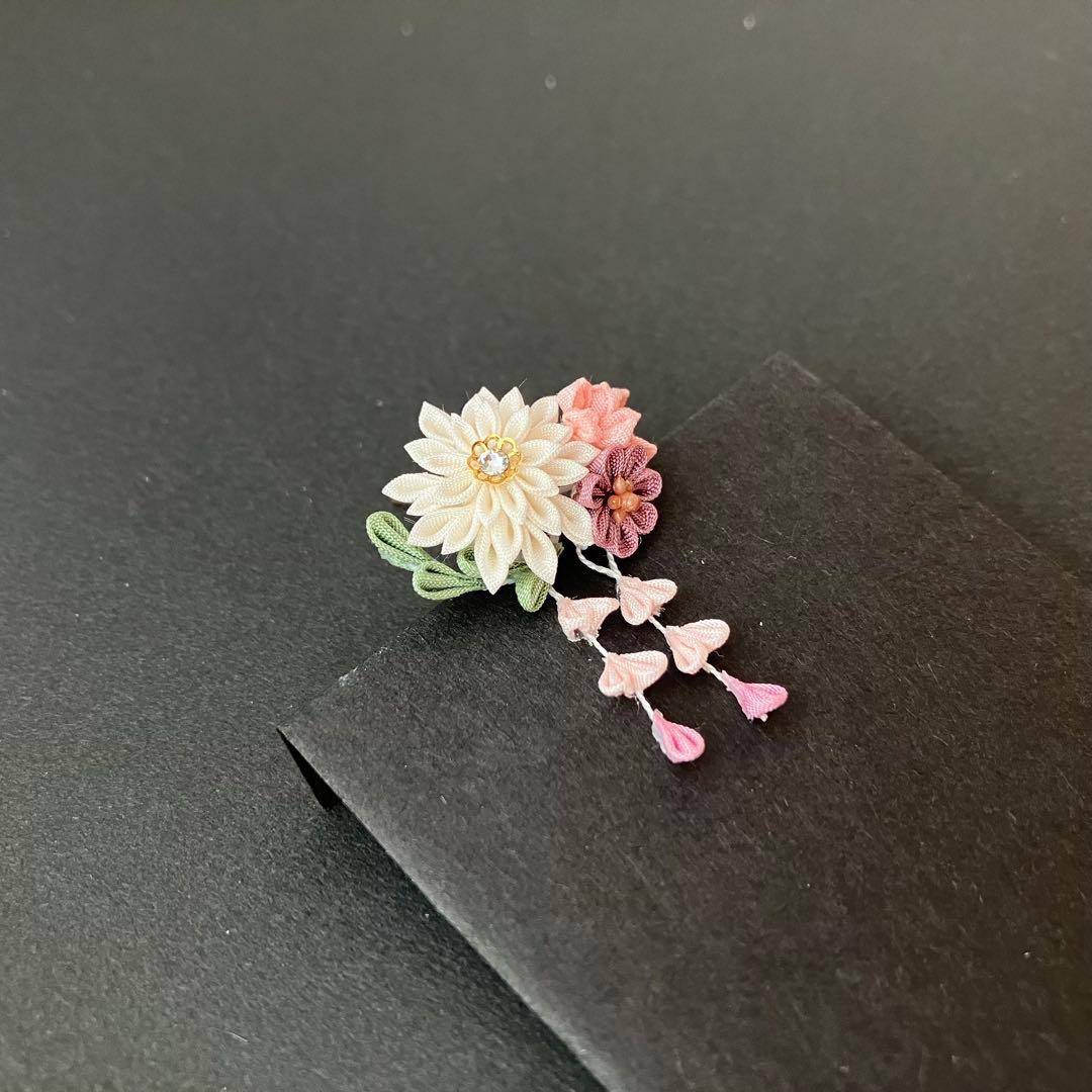 ドール用　ホワイト×ピンク和風かんざし 髪飾り　リカちゃん　振袖　着物