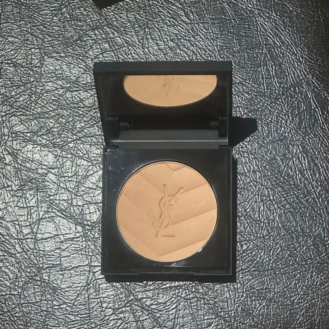 YSL オールアワーズハイパーブロンザー　シェーディング