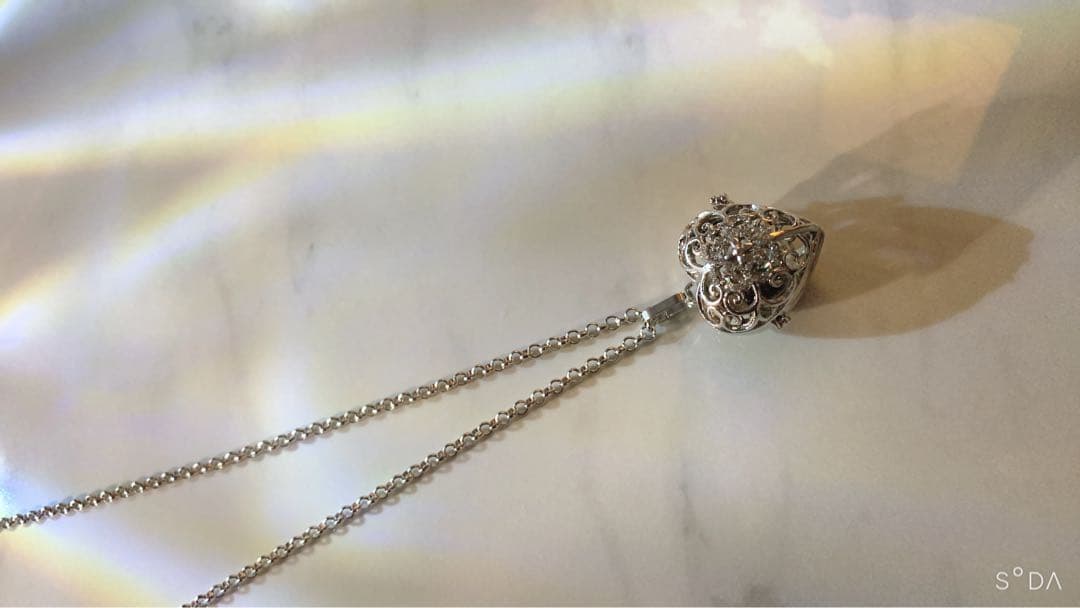 本物の流れ星の粉⭐️✨隕石の粉＆ラメ入り開運ネックレス✨✨✨✨最高峰宇宙の隕石⚜️✨