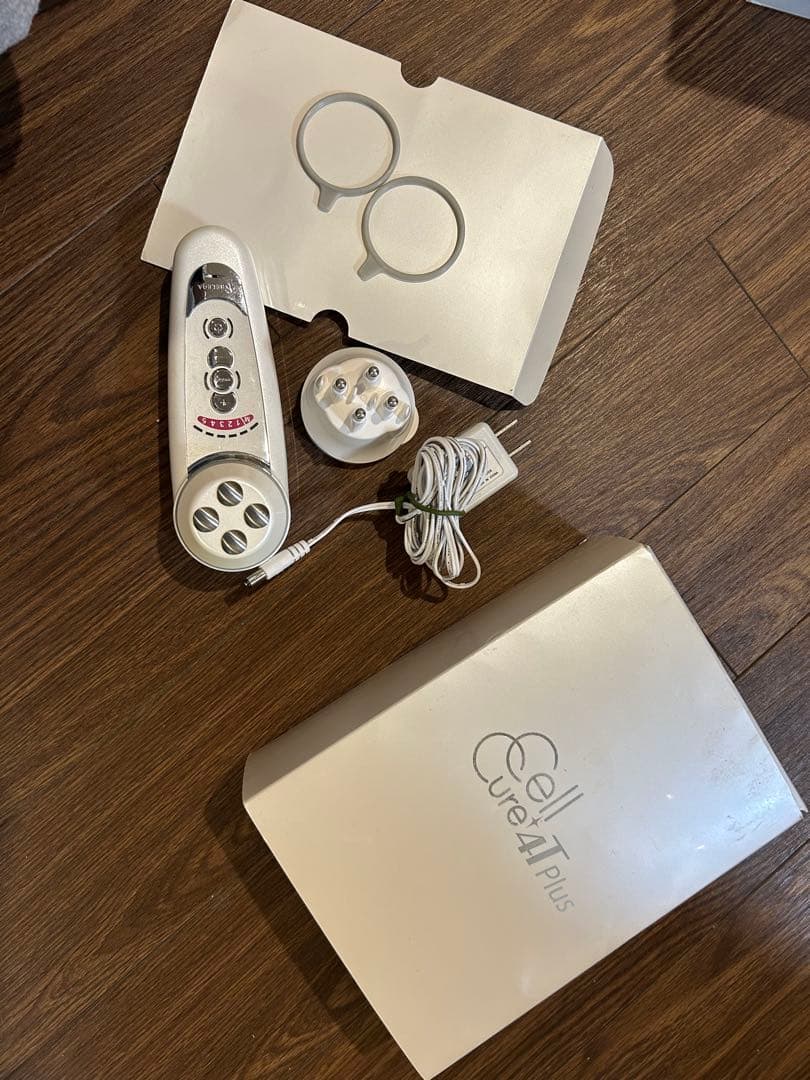 Cell Cure 4 Plus 美顔器