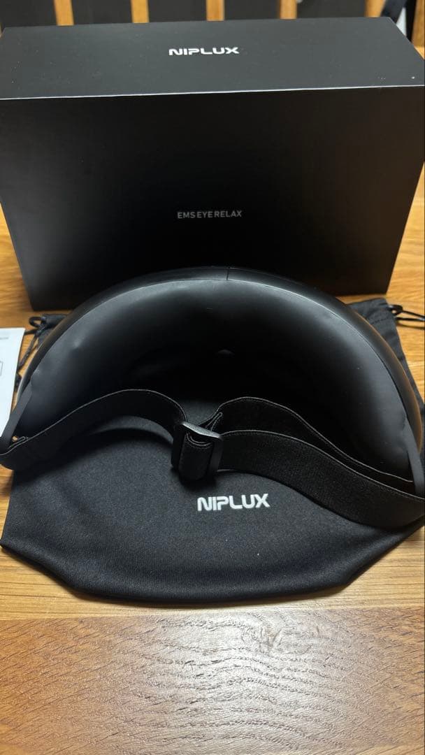 NIPLUX EMS EYE RELAX目元エステホットアイマスク